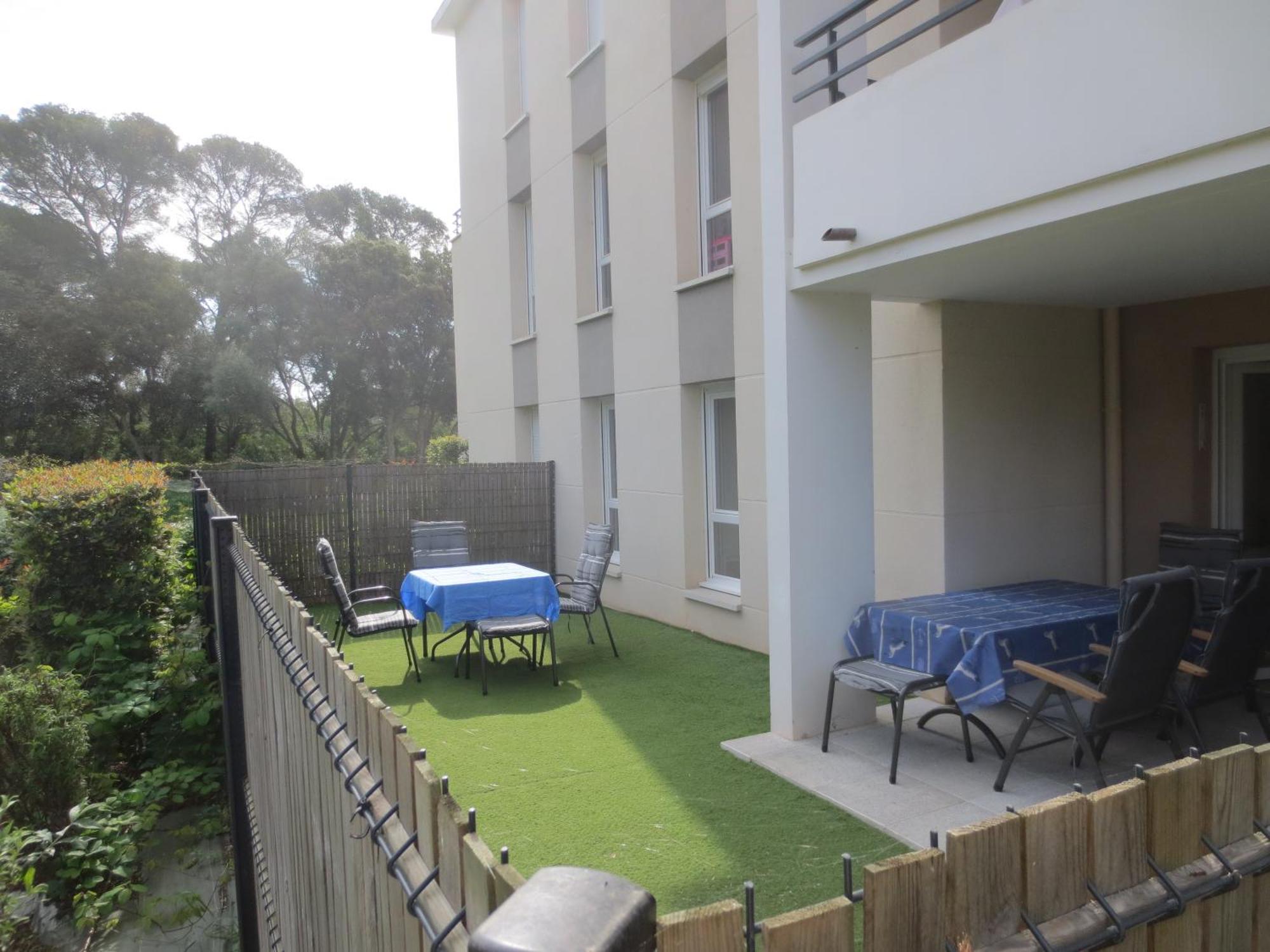 Rez De Jardin T3 Recent Et Calme Au Nouvelles Terres A La Londe Les Maures Leilighet Eksteriør bilde